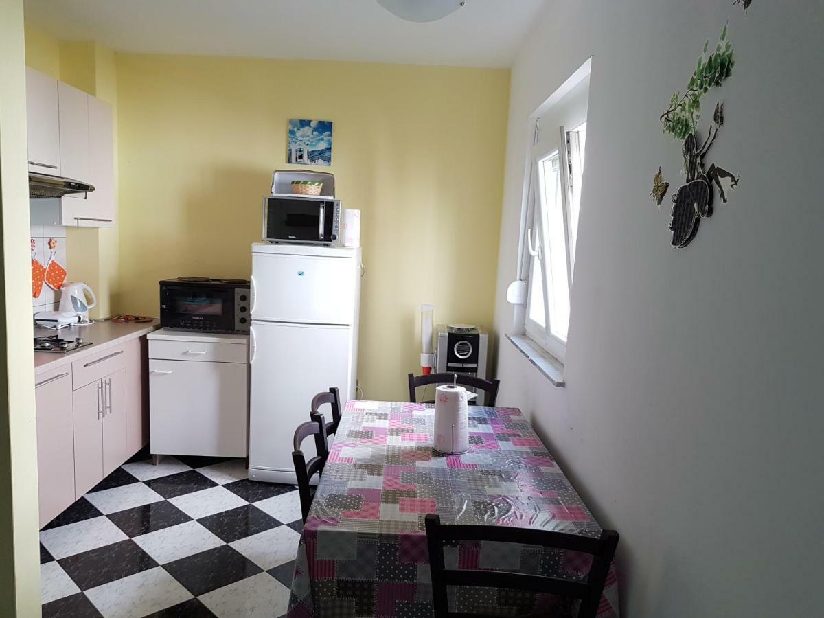 Apartment Mimosa Vir Eksteriør billede